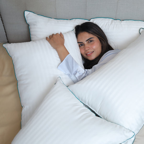 Classic Bed Pillows (Soft & Sturdy)