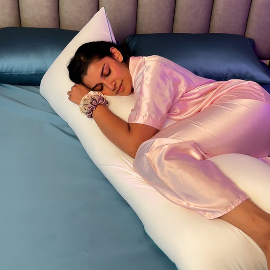 Cuddle Pillow - Seevo.in
