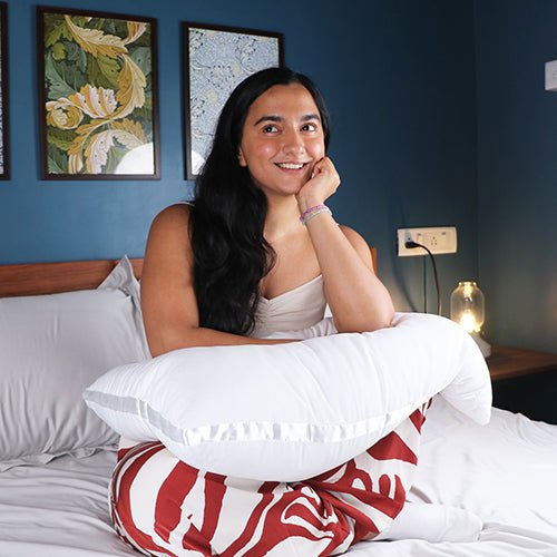 Hug Pillow (Super Soft) - Seevo.in