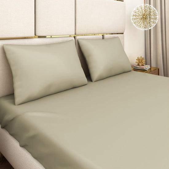 Light Green Satin Bedsheet Set - Seevo.in