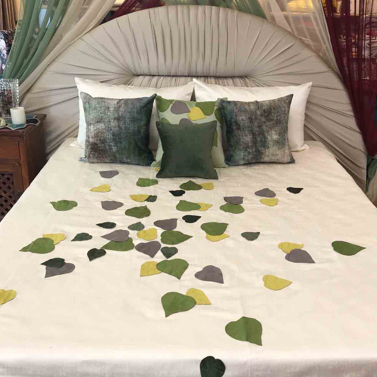 Lucca Bedspread