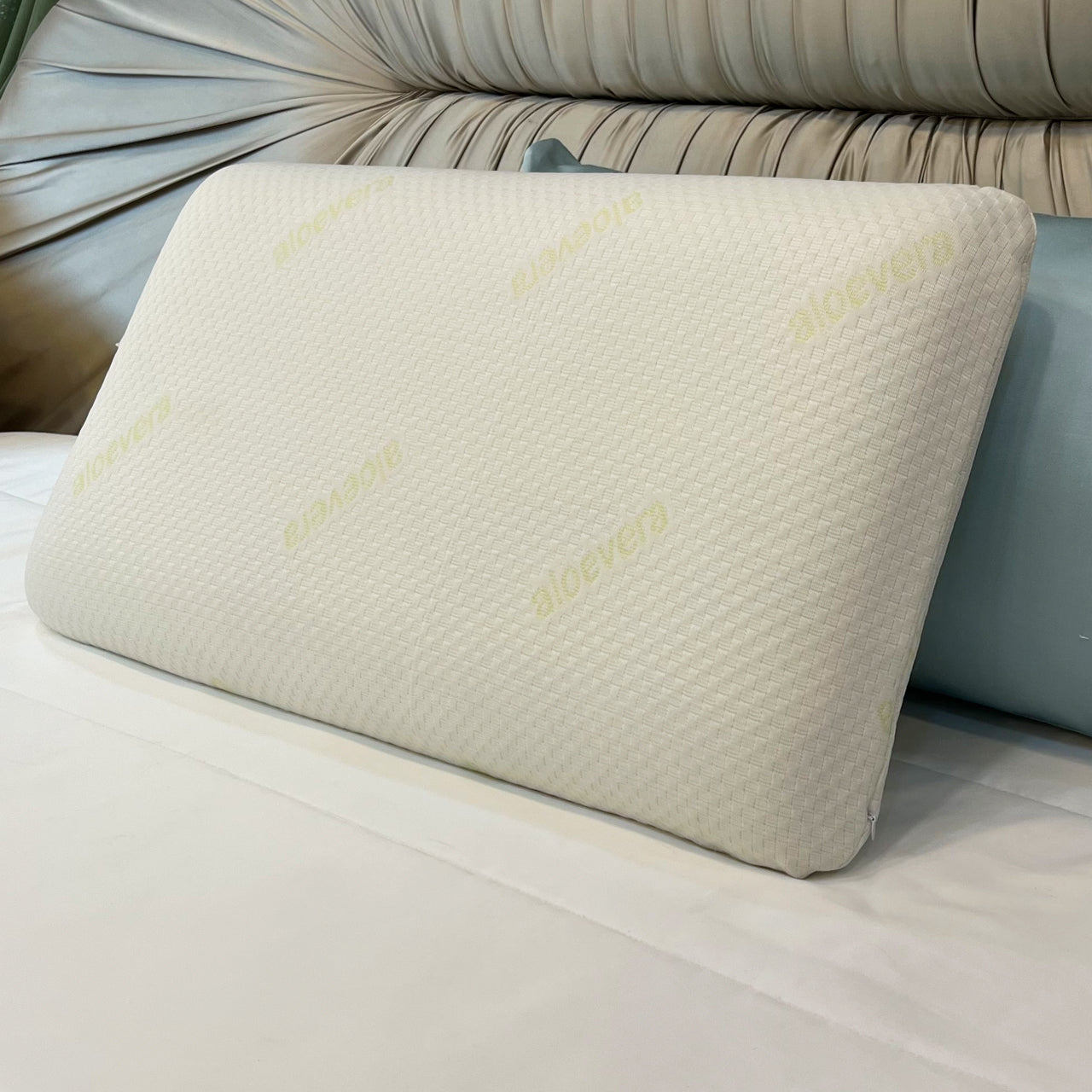 Memory Foam Classic Pillow - Pack of 1