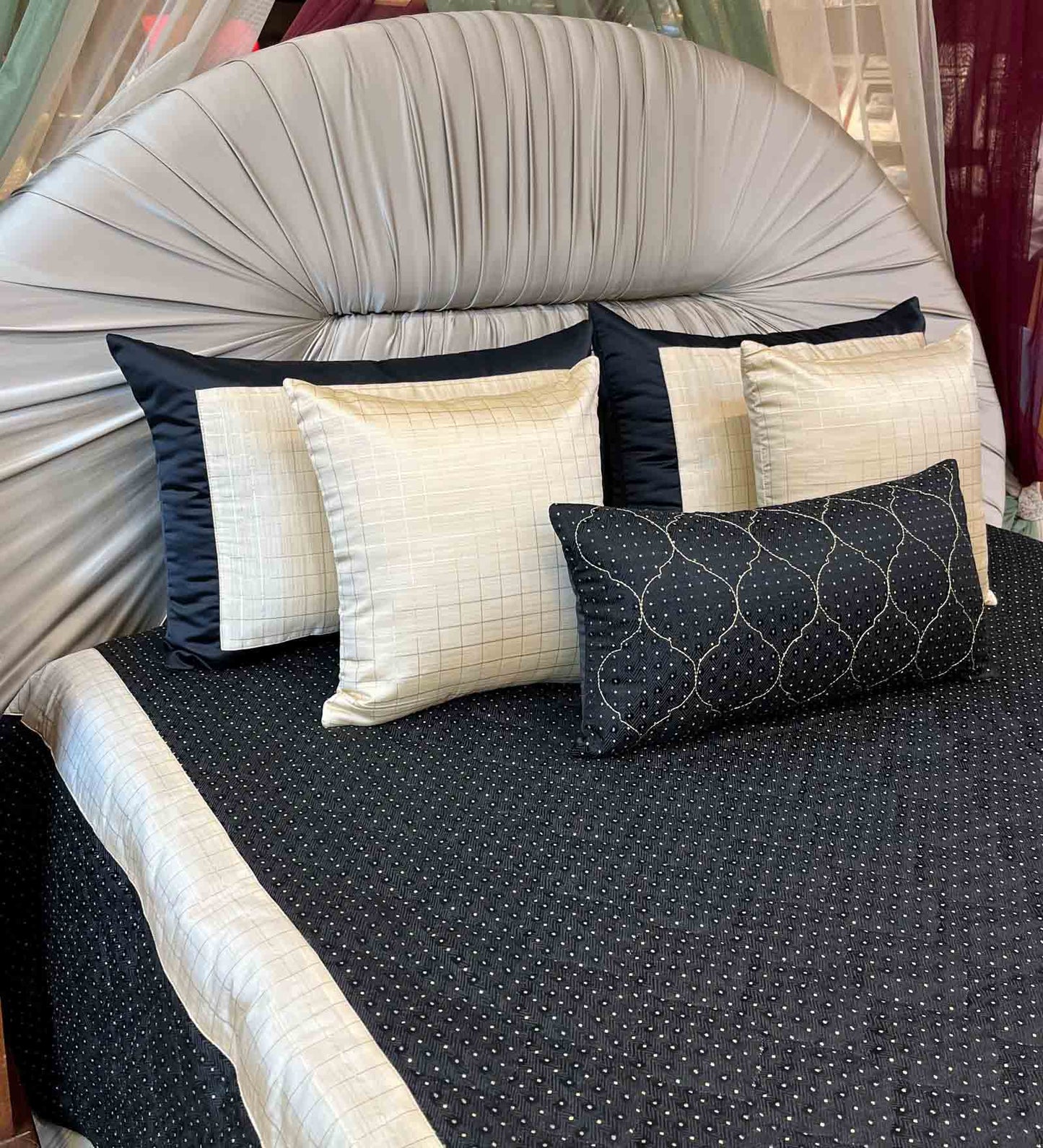 Santiago Bed Covers Set - King Size