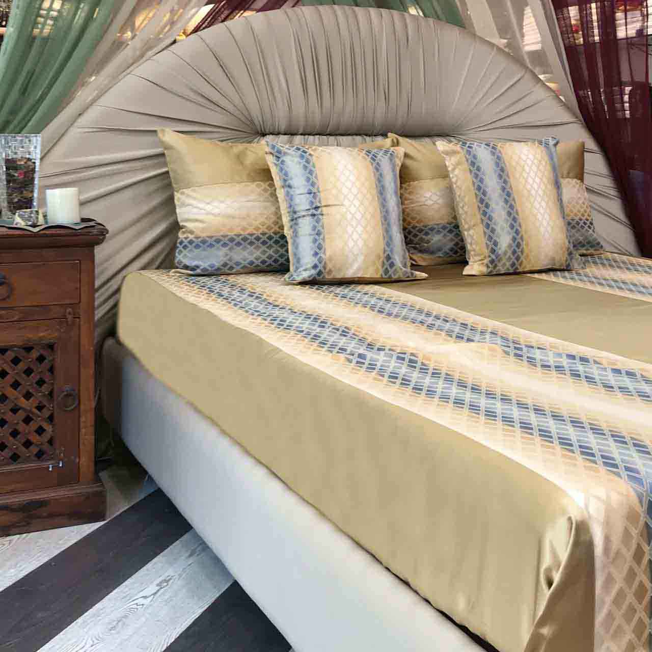 Gold Coast Bedspread