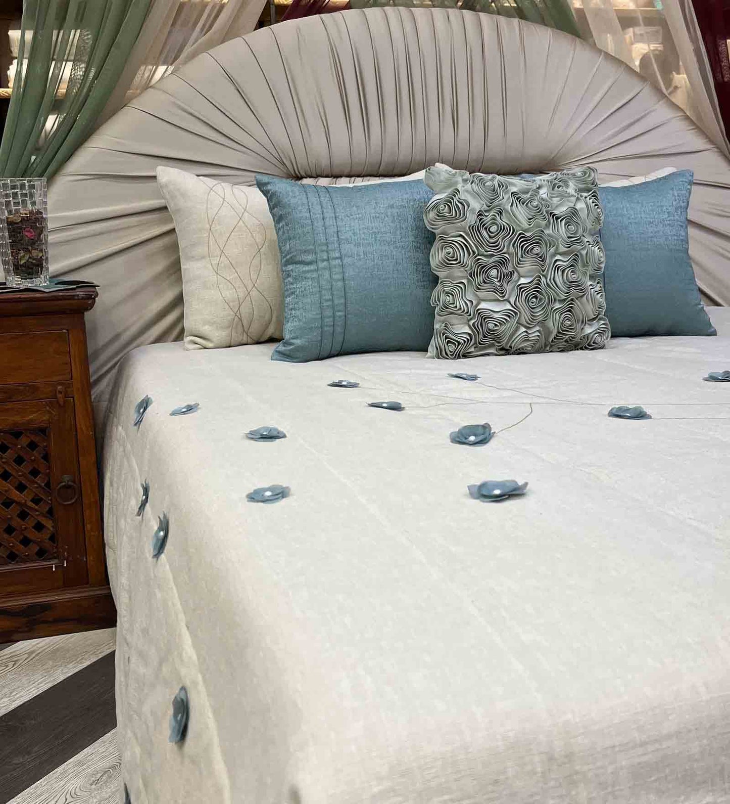 Salaska Bed Covers Set - King Size