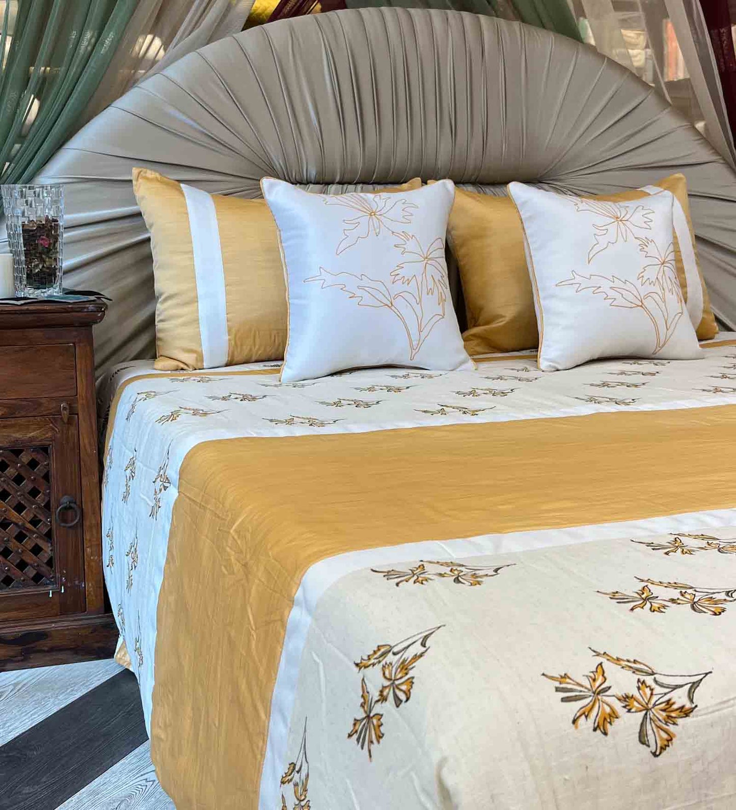 Kano Bed Covers Set - King Size