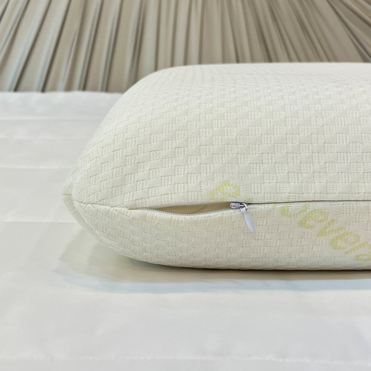 Memory Foam Classic Pillow - Pack of 1 - Seevo.in